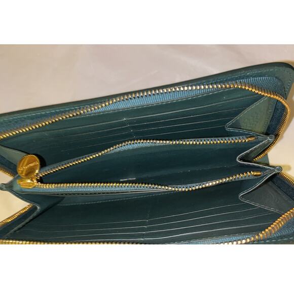 Tiffany & Co. Green Wave Embossed Continental Leather Zip Wallet Clutch Wallet - Picture 6 of 16